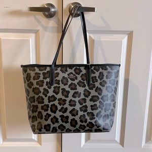 Coach City Tote Leopard Print Grey